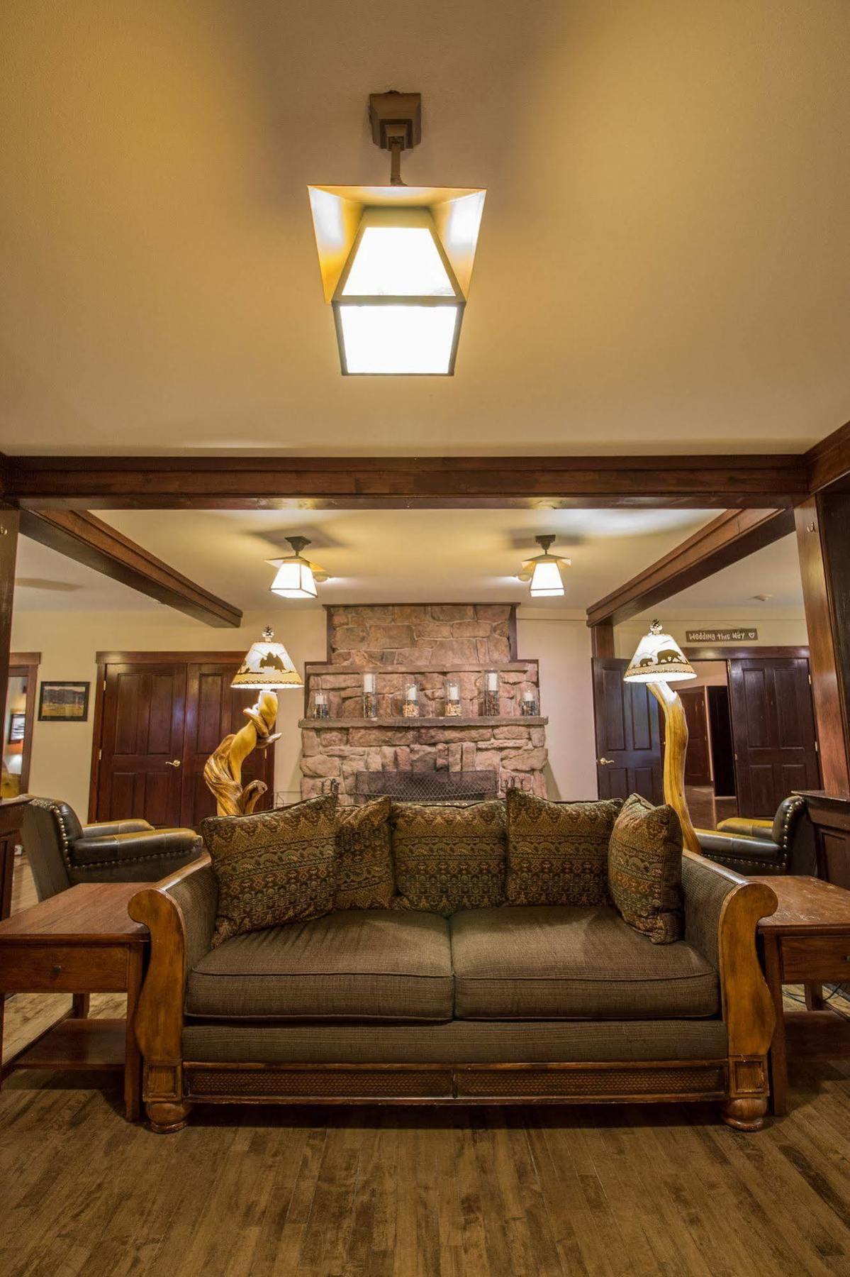 Marys Lake Lodge Mountain Resort And Condos เอสเทสพาร์ค ภายนอก รูปภาพ