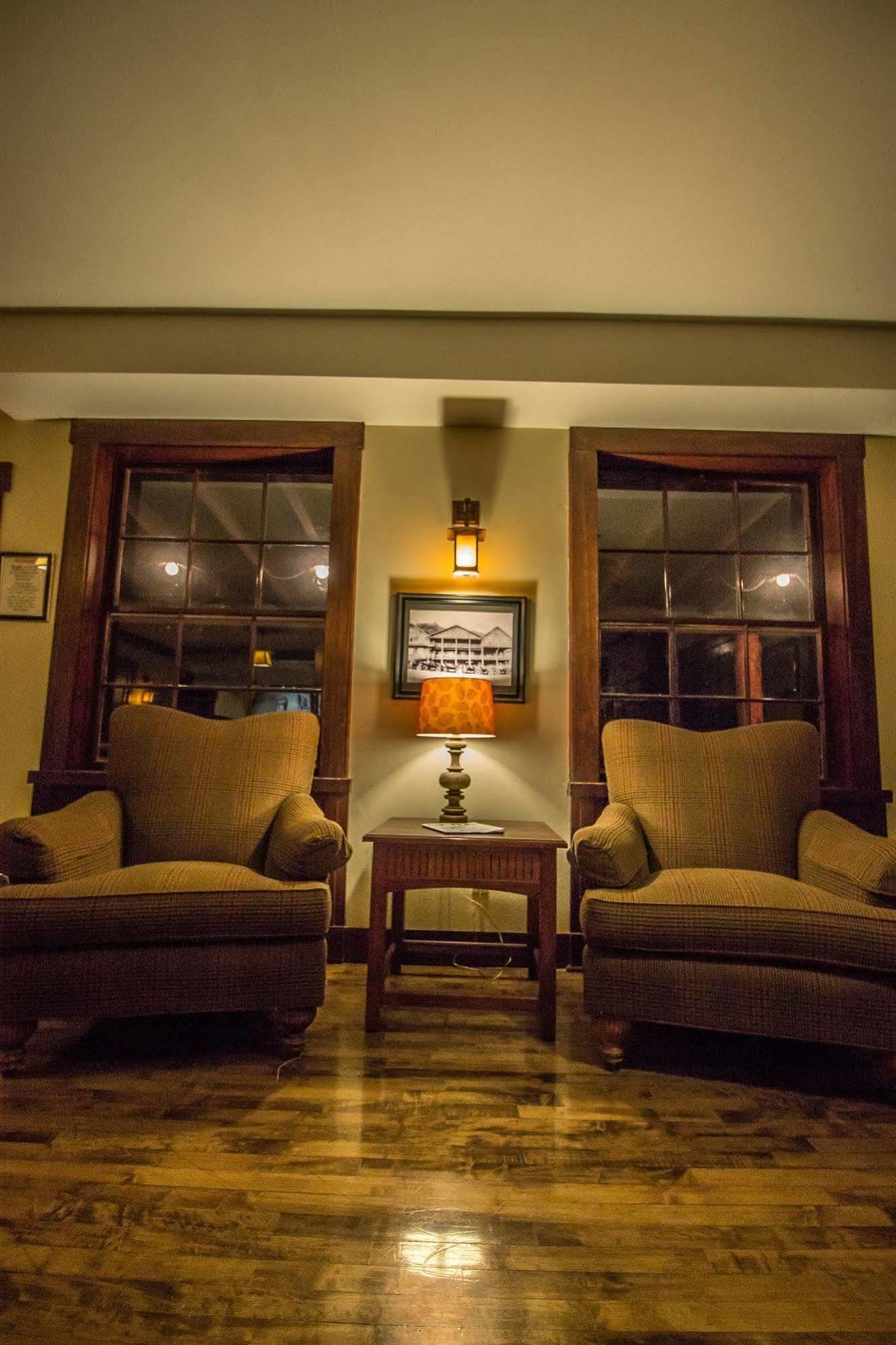 Marys Lake Lodge Mountain Resort And Condos เอสเทสพาร์ค ภายนอก รูปภาพ