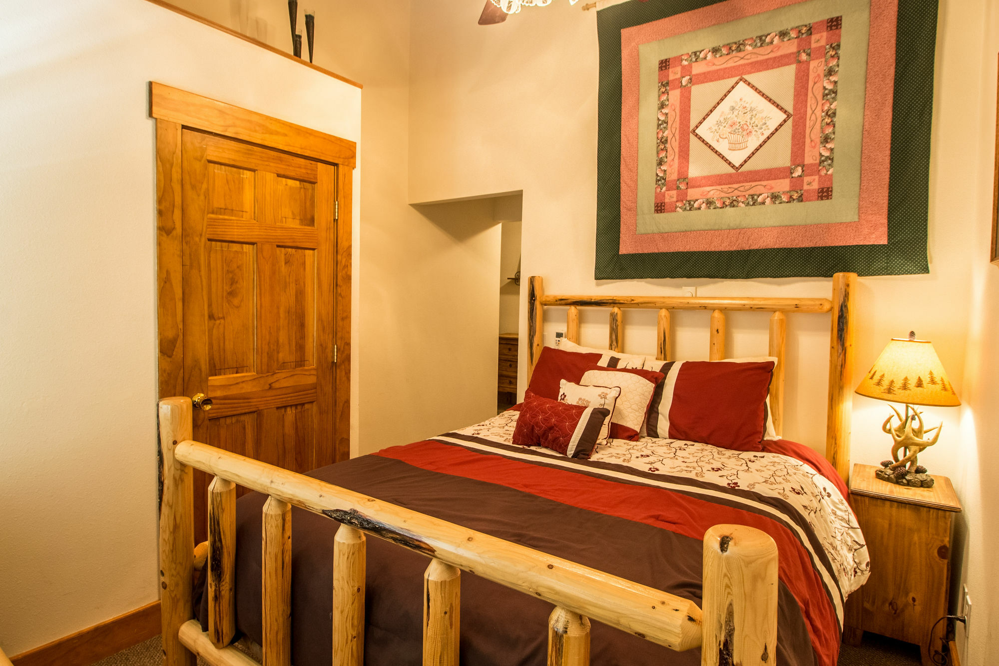 Marys Lake Lodge Mountain Resort And Condos เอสเทสพาร์ค ภายนอก รูปภาพ